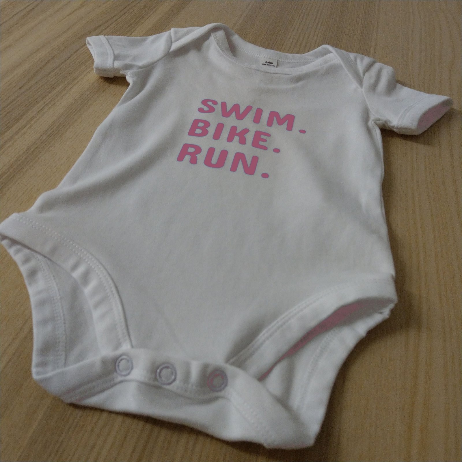 Strampler - Swim Bike Run - pastellrosa